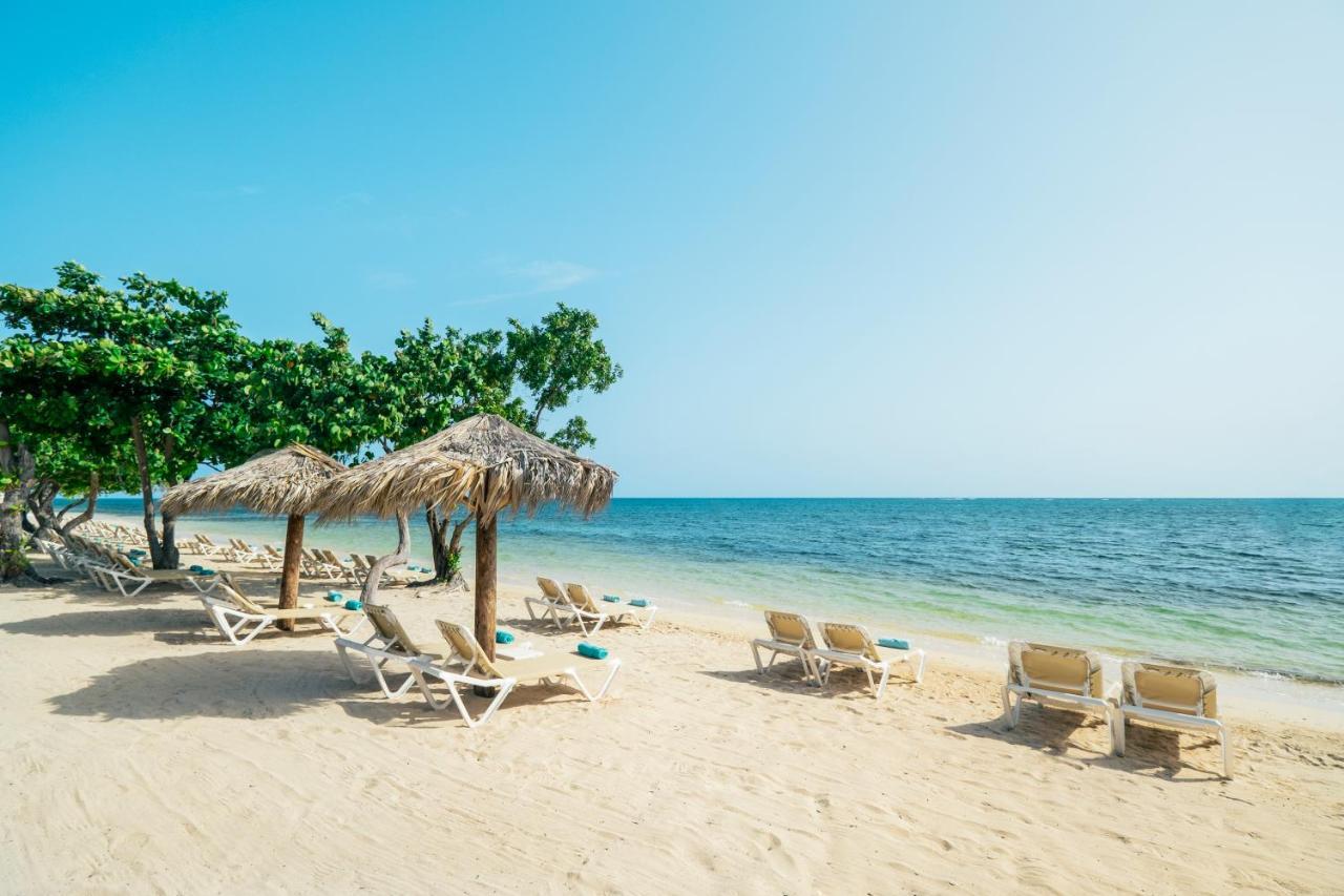 Iberostar Waves Rose Hall Beach Hotel Montego Bay Exterior photo